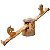 Резные фигуры из массива дуба.