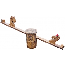 Резные фигуры из массива дуба.