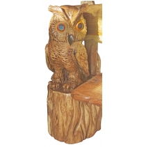 Резные фигуры из массива дуба.