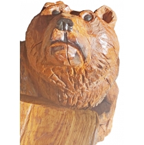 Резные фигуры из массива дуба.