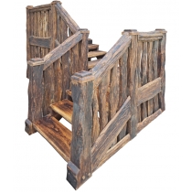 Лестничные ступени, лестницы из массива дуба.